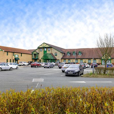Best Western Plus Bentley Hotel, Leisure Club & Spa Thorpe on the Hill  외부 사진